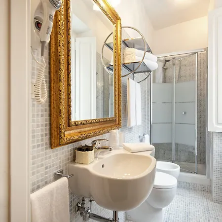 Canova In Spanish Steps 4* Ρώμη