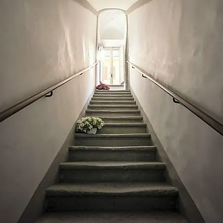 Canova In Spanish Steps بيت ضيافة